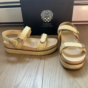 Vince Camuto Jaylinie Platform Sandals with Velcro